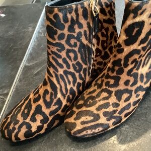 Ralph Lauren ankle boots NWOT